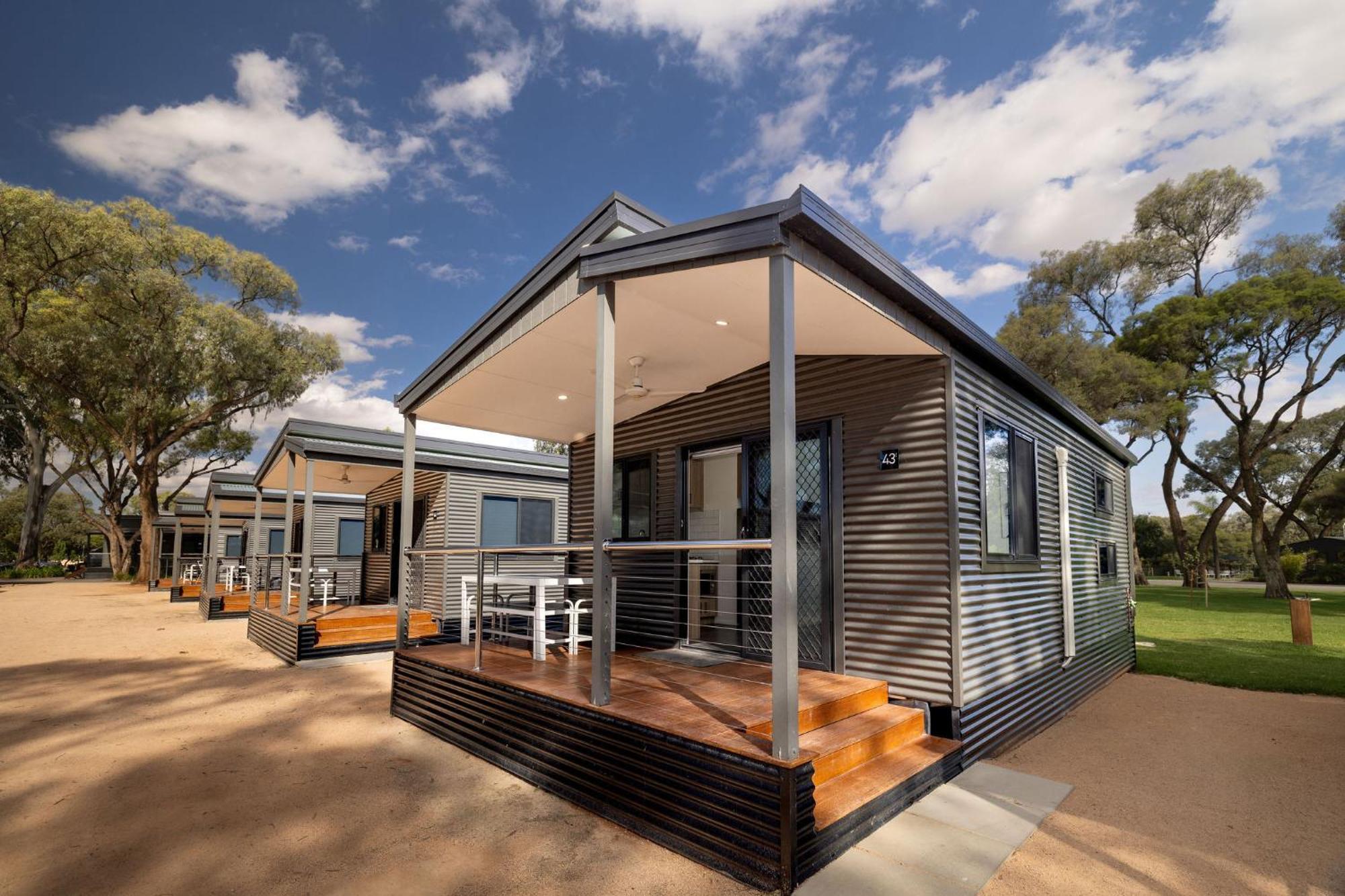 Big4 Renmark Riverfront Holiday Park Esterno foto