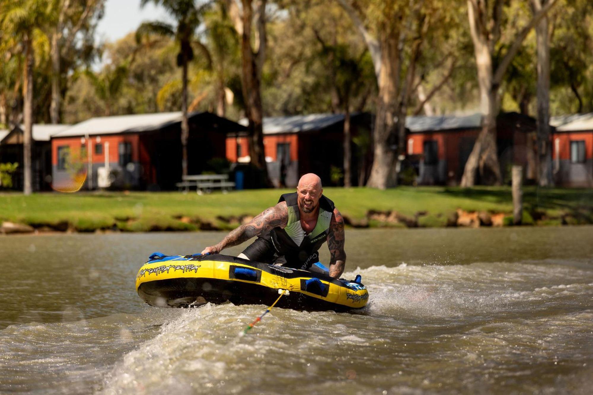 Big4 Renmark Riverfront Holiday Park Esterno foto