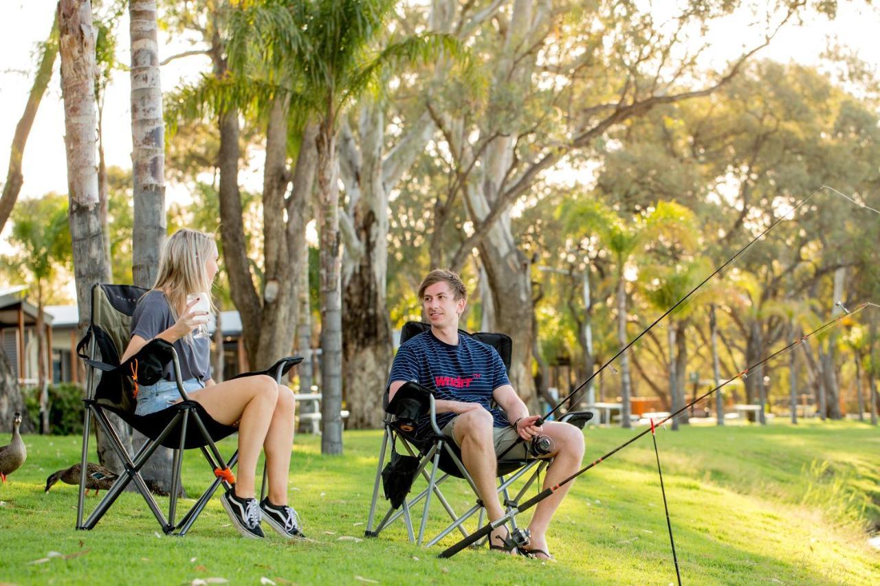 Big4 Renmark Riverfront Holiday Park Esterno foto